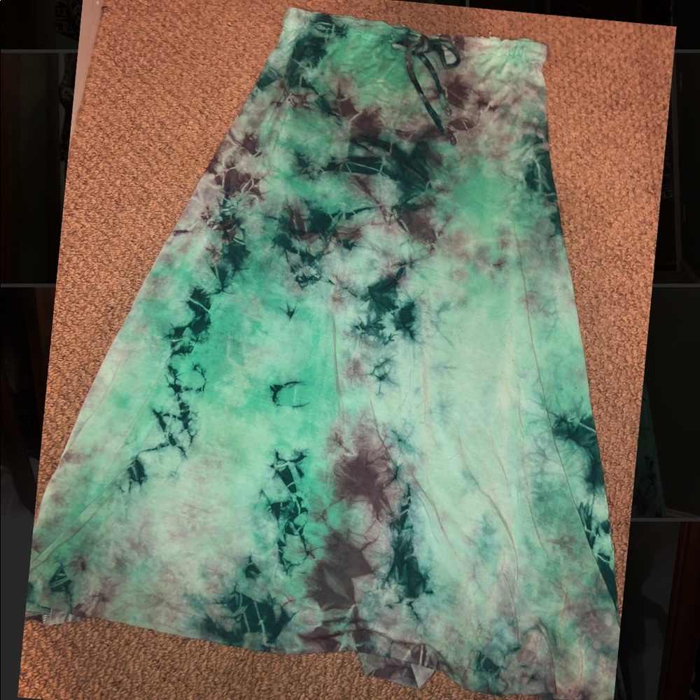 Vvguc lucky brand midi tie dye skirt w drawstring fits sm n med